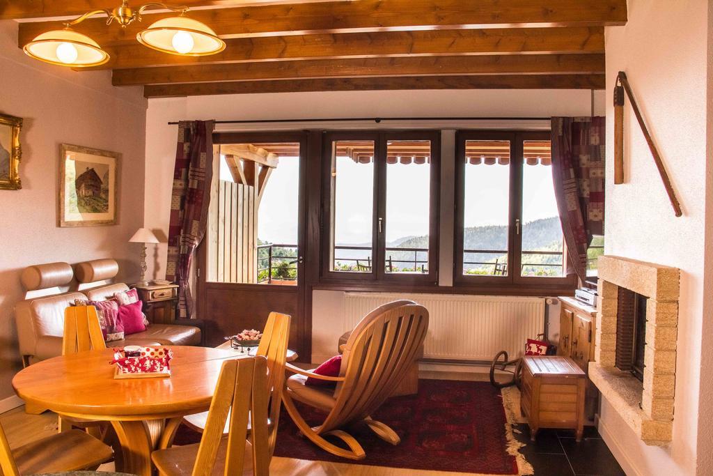 Les Gites D'Adelspach Gites & Spa En Alsace Aubure Room photo